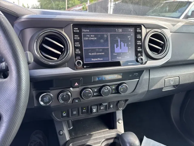 2021 Toyota Tacoma TRD Off-Road photo 2