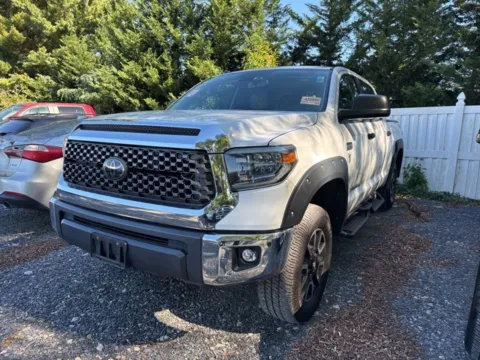 White 2018 Toyota Tundra SR5 for sale in Frederick, MD