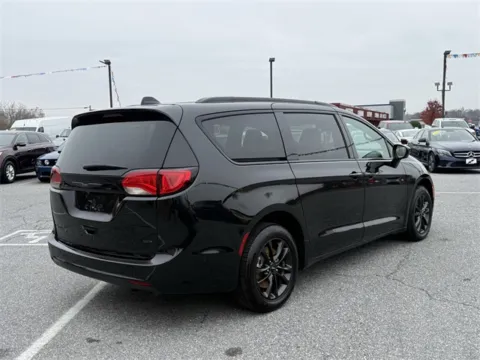 More photos of 2020 Chrysler Pacifica Launch Edition at Hi Lo Auto Sales - Frederick - 355, MD