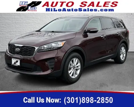 Red 2020 Kia Sorento LX for sale in Frederick, MD