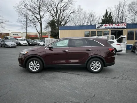 Photos of 2020 Kia Sorento LX for sale in Frederick, MD at Hi Lo Auto Sales - Frederick - 355