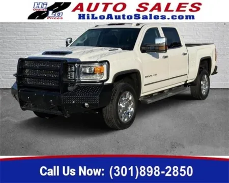 White 2018 GMC Sierra 2500HD Denali for sale in Frederick, MD