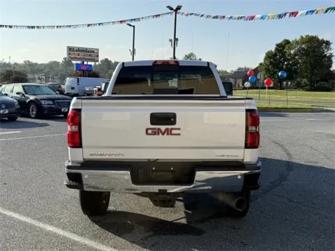 More photos of 2018 GMC Sierra 2500HD Denali at Hi Lo Auto Sales - Frederick - 355, MD