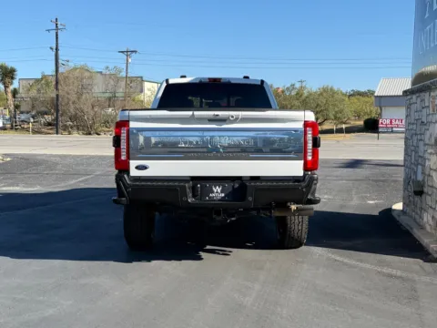 More photos of 2024 FORD F350 KING RANCH SUPER DUTY at Antler Auto, TX