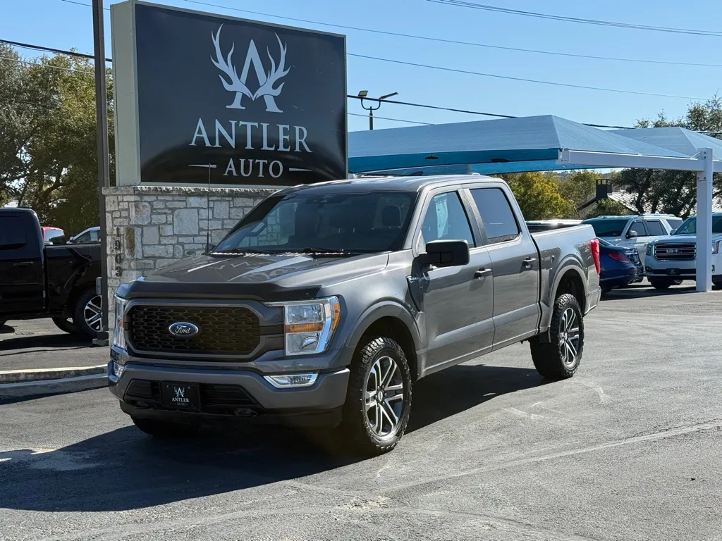 Gray 2022 FORD F-150 XL for sale in Kerrville, TX