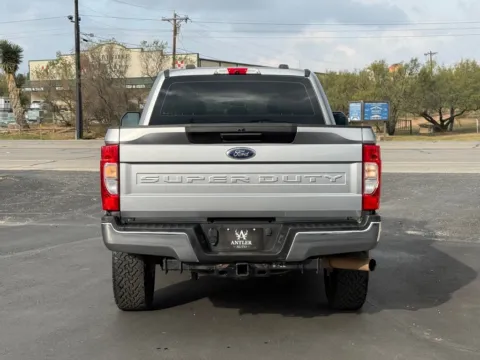 More photos of 2020 FORD F-250 SUPER DUT XL at Antler Auto, TX