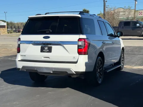 More photos of 2020 FORD EXPEDITION LIMITED at Antler Auto, TX