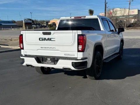 More photos of 2021 GMC SIERRA 1500 ELEVATION at Antler Auto, TX