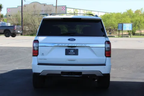 More photos of 2020 FORD EXPEDITION LIMITED at Antler Auto, TX