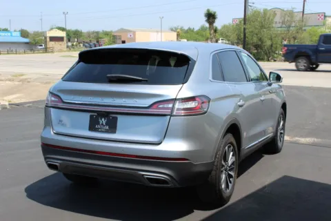 More photos of 2023 LINCOLN NAUTILUS STANDARD at Antler Auto, TX