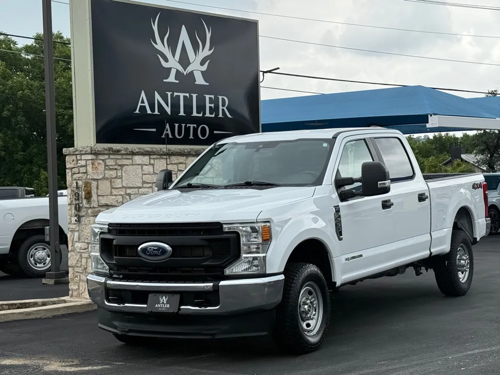 White 2022 FORD F-250 SUPER DUT XL for sale in Kerrville, TX
