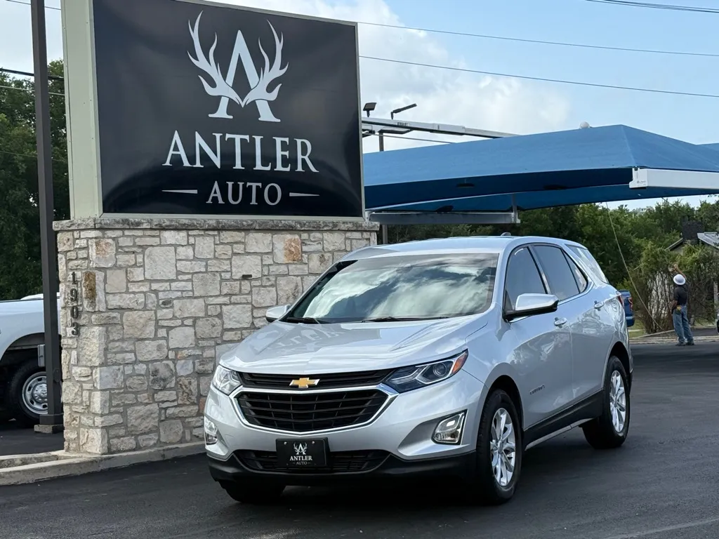 Silver 2020 CHEVROLET EQUINOX LT for sale in Kerrville, TX