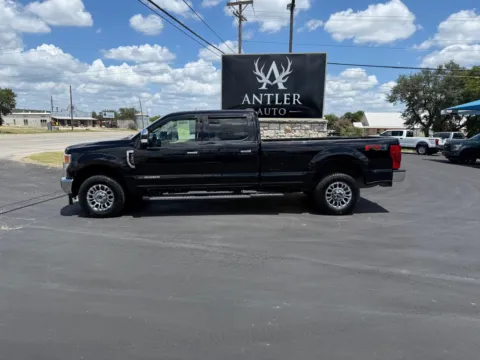 Photos of 2022 FORD F-350 SUPER DUT XLT for sale in Kerrville, TX at Antler Auto