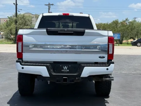 More photos of 2021 FORD F-350 SUPER DUT PLATINUM at Antler Auto, TX