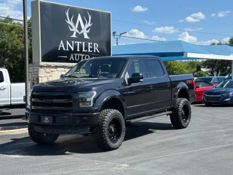 Black 2015 FORD F-150 LARIAT for sale in Kerrville, TX