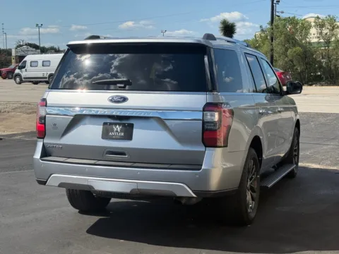 More photos of 2020 FORD EXPEDITION LIMITED at Antler Auto, TX