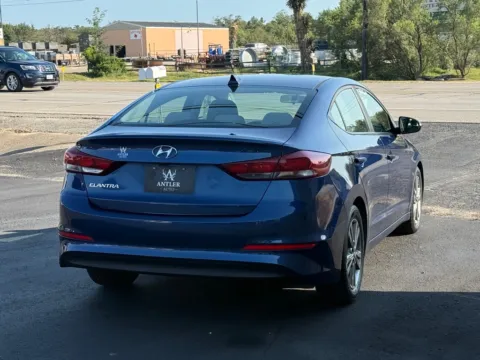 More photos of 2018 HYUNDAI ELANTRA SEL at Antler Auto, TX