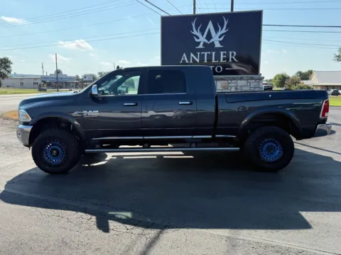 Photos of 2018 RAM 2500 LARAMIE LIMITED for sale in Kerrville, TX at Antler Auto