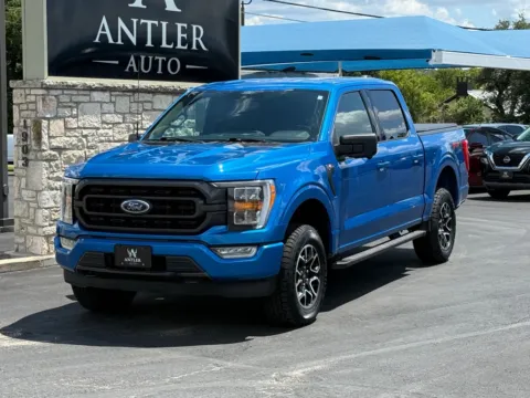 Blue 2021 FORD F-150 XLT for sale in Kerrville, TX