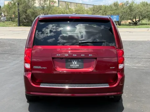 More photos of 2020 DODGE GRAND CARAVAN GT at Antler Auto, TX