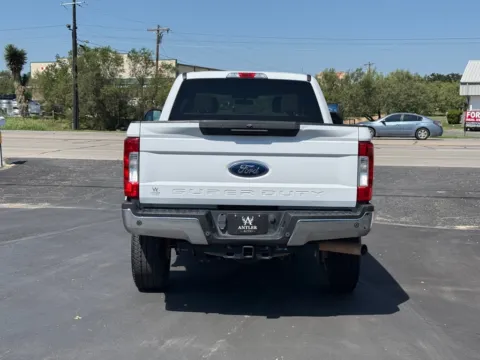 More photos of 2019 FORD F250 XLT at Antler Auto, TX