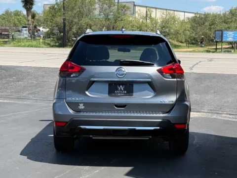 More photos of 2017 NISSAN ROGUE SV at Antler Auto, TX
