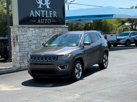 Gray 2020 JEEP COMPASS LIMITED for sale in Kerrville, TX