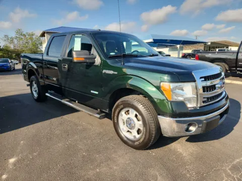 More photos of 2013 FORD F-150 XLT at Antler Auto, TX