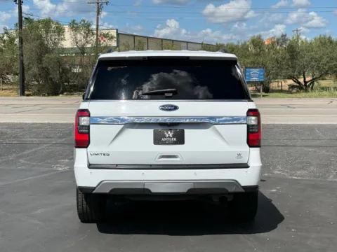 More photos of 2021 FORD EXPEDITION LIMITED at Antler Auto, TX