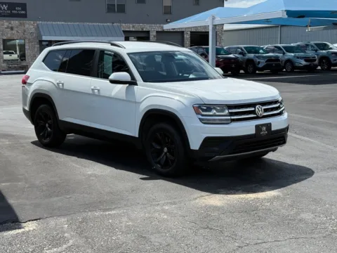 More photos of 2020 VOLKSWAGEN ATLAS at Antler Auto, TX