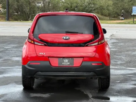 More photos of 2020 KIA SOUL S at Antler Auto, TX