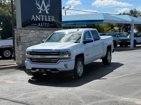White 2017 CHEVROLET SILVERADO 1500 HIGH COUNTRY for sale in Kerrville, TX