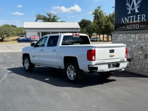 Another view of 2017 CHEVROLET SILVERADO 1500 HIGH COUNTRY for sale in Kerrville, TX at Antler Auto