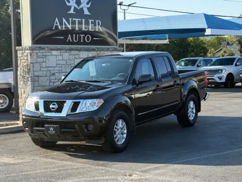 Black 2019 NISSAN FRONTIER SV for sale in Kerrville, TX
