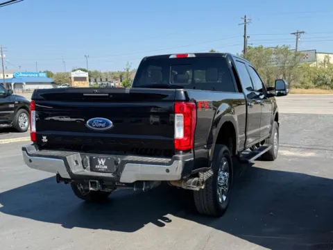 More photos of 2019 FORD F-250 SUPER DUT LARIAT at Antler Auto, TX