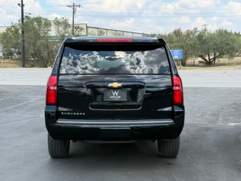 More photos of 2019 CHEVROLET SUBURBAN PREMIER at Antler Auto, TX