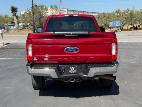More photos of 2018 FORD F-250 SUPER DUT XLT at Antler Auto, TX