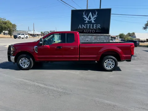 Photos of 2018 FORD F-250 SUPER DUT XLT for sale in Kerrville, TX at Antler Auto