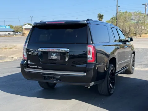 More photos of 2019 GMC YUKON XL DENALI at Antler Auto, TX