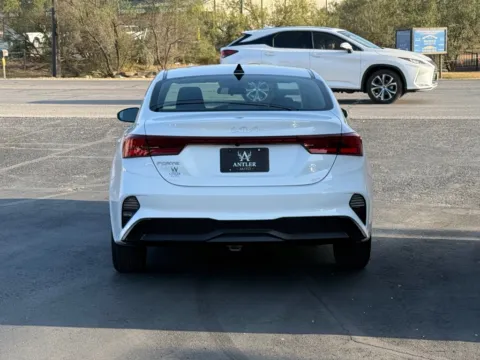 More photos of 2022 KIA FORTE FE at Antler Auto, TX