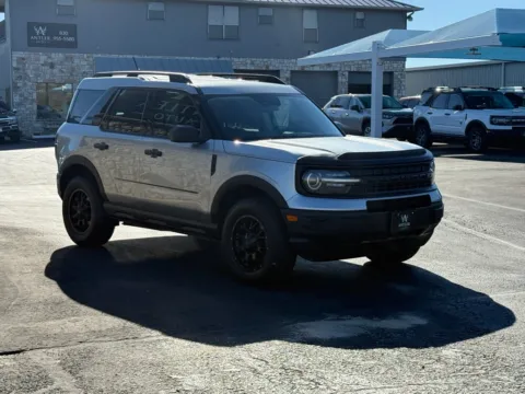 More photos of 2021 FORD BRONCO SPORT BASE at Antler Auto, TX