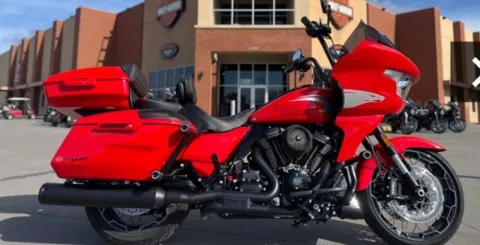 Photos of 2023 Harley-Davidson Road Glide CVO Road Glide for sale in Kansas City, MO at Jeremy Franklin Mitsubishi