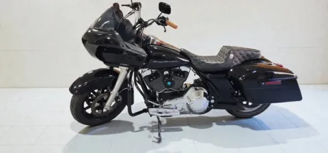 Photos of 2002 Harley-Davidson Road Glide for sale in Kansas City, MO at Jeremy Franklin Mitsubishi