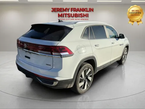 More photos of 2024 Volkswagen Atlas Cross Sport 2.0T SE w/Technology at Jeremy Franklin Mitsubishi, MO
