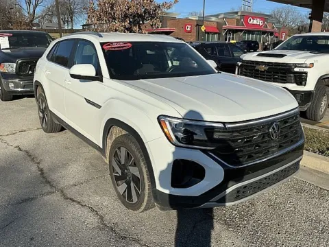 Another view of 2024 Volkswagen Atlas Cross Sport 2.0T SE w/Technology for sale in Kansas City, MO at Jeremy Franklin Mitsubishi