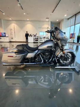 Unknown 2023 Harley-Davidson Street Glide CVO for sale in Kansas City, MO