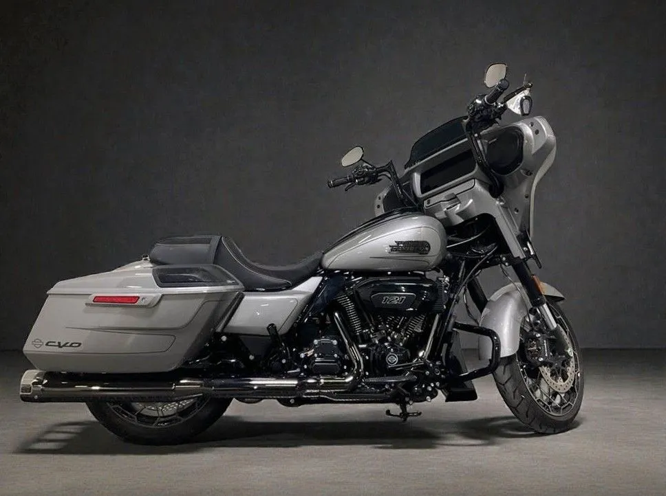 Unknown 2023 Harley-Davidson Street Glide CVO for sale in Kansas City, MO