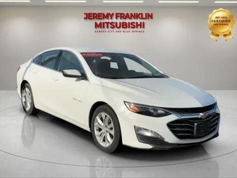 White 2023 Chevrolet Malibu LT for sale in Kansas City, MO