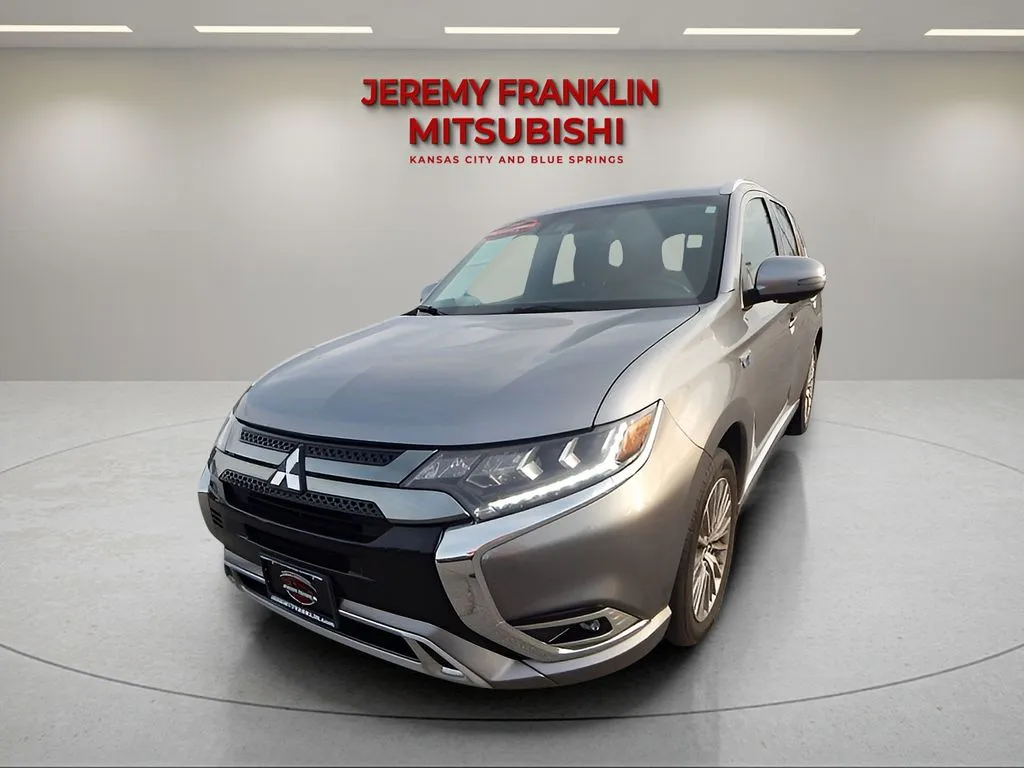 Gray 2020 Mitsubishi Outlander PHEV GT for sale in Kansas City, MO