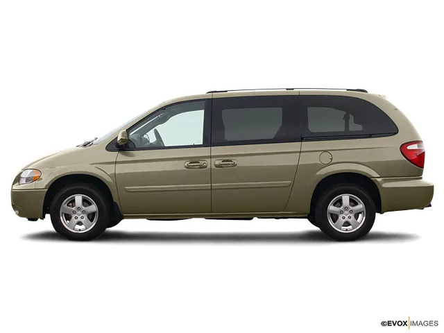 2005 Dodge Grand Caravan SE's photo